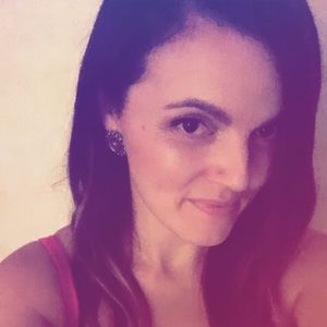 Meet your Posher, Elena